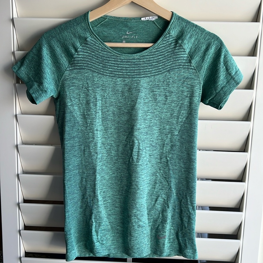 Nike DriFit women’s workout t-shirt